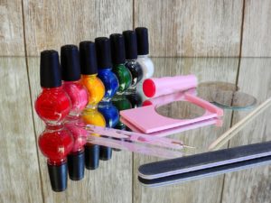 nail-varnish-2112358_1280